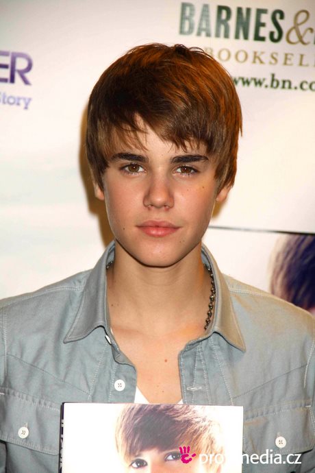 Justin bieber frisur 2023