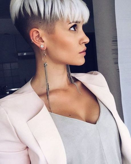 Kurzhaarfrisuren frauen 2023 undercut