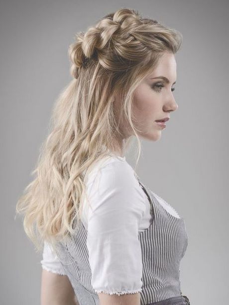 Dirndl frisur 2019