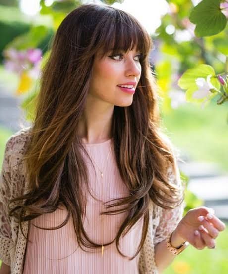 Trendfrisuren 2019 mit pony