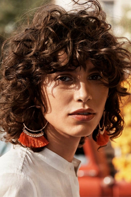 Kurzhaarfrisuren locken 2021 damen