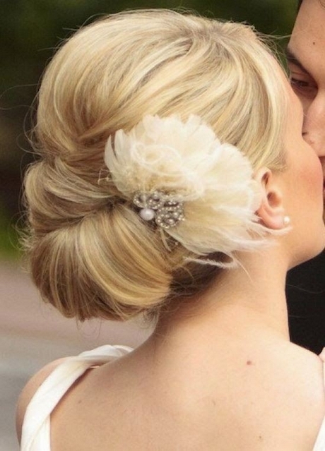 Frisuren 2022 hochzeit