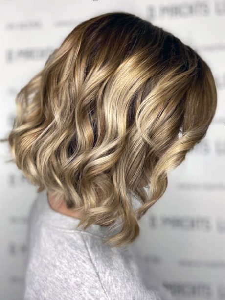 Frisuren im trend 2022