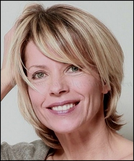 Frisuren 2018 für frauen ab 50