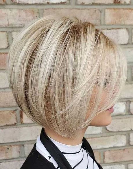 Damen kurzhaarfrisuren 2020 blond
