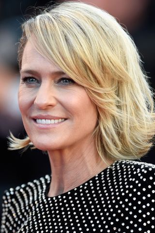 Frisuren für eckige gesichter 2020