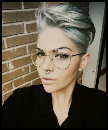 Kurzhaarfrisuren 2020 damen mit brille