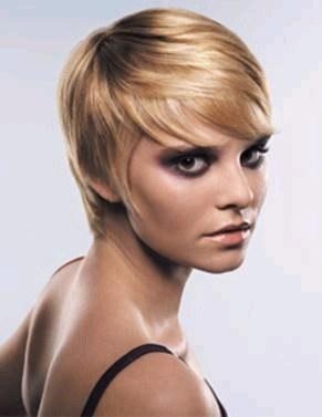 Frisuren styling kurze haare