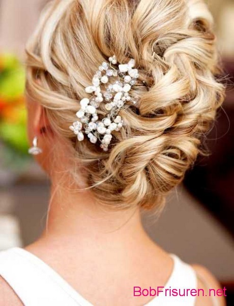 Hochsteckfrisuren lange haare hochzeit