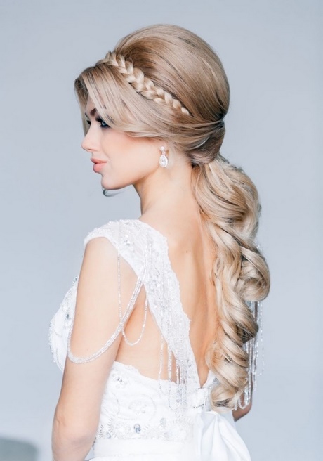 Hochzeit frisuren langhaar