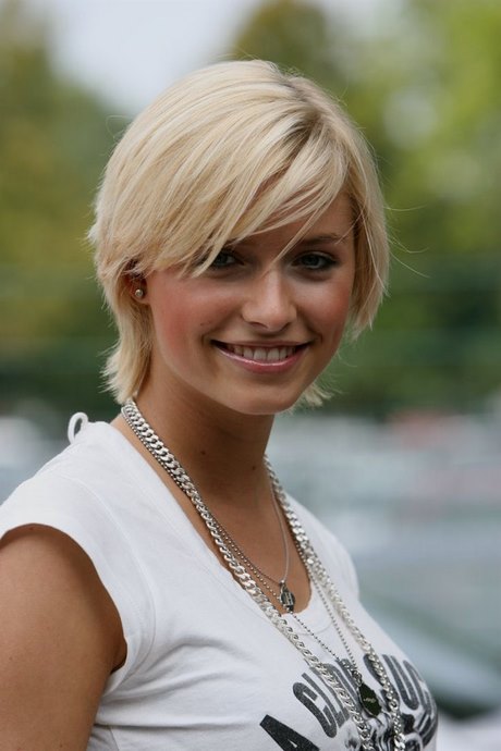 Frisuren kurz damen blond