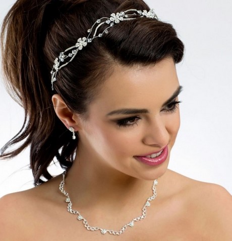 Haarschmuck hochzeit kurze haare