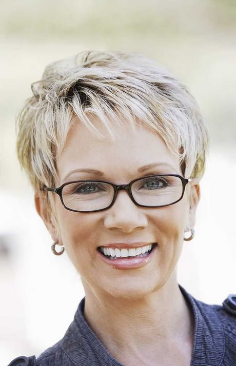 Moderne frisuren für kurze haare