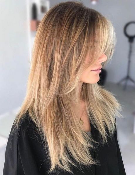 Frisuren 2022 halblange haare