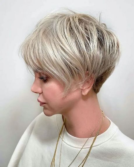 Frisuren 2022 trend