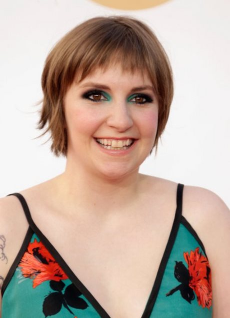 Frisuren für mollige 2022