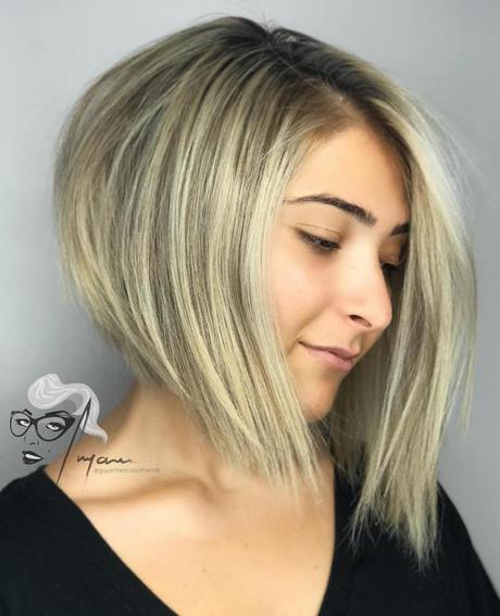 Kurzhaarfrisuren 2022 frauen rundes gesicht
