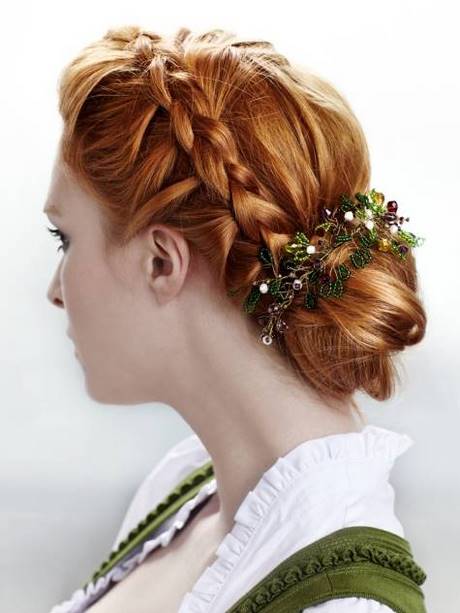 Oktoberfest frisuren 2022