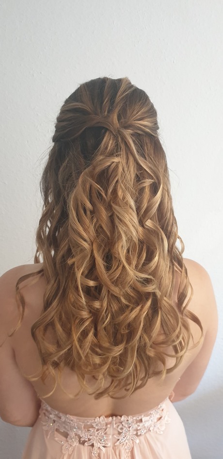 Konfirmationsfrisuren