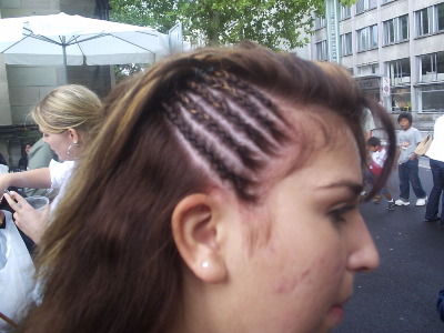 Frisuren an der seite geflochten