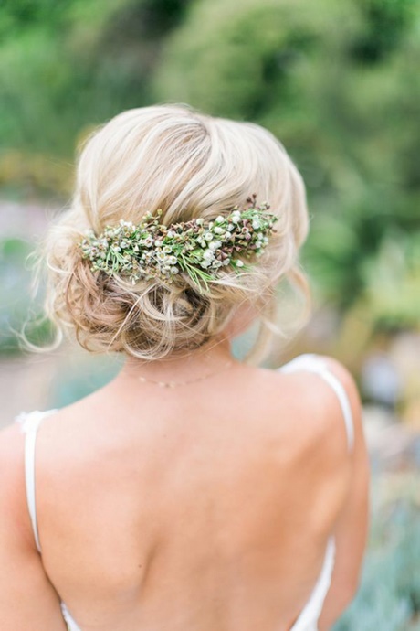 Brautfrisuren mit haarschmuck