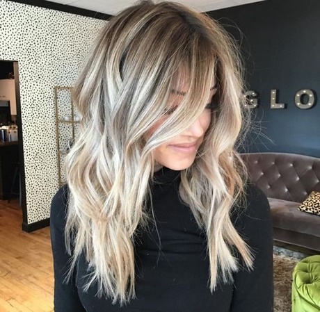 Frisuren 2017 frauen lange haare