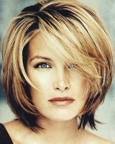 Frisuren bob mittellang stufig