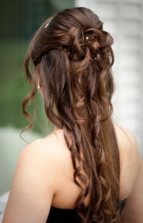 Frisuren hochzeit halboffen