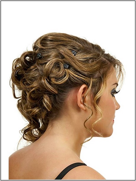 Hochsteckfrisur locken kurze haare