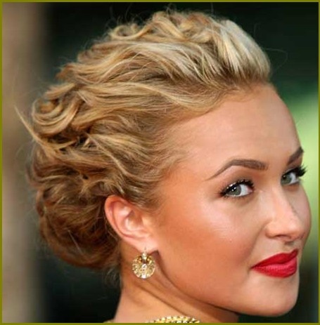 Hochsteckfrisur locken kurze haare