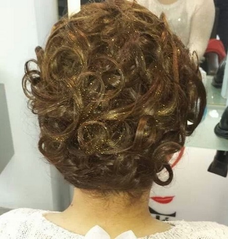 Hochsteckfrisuren türkische hochzeit