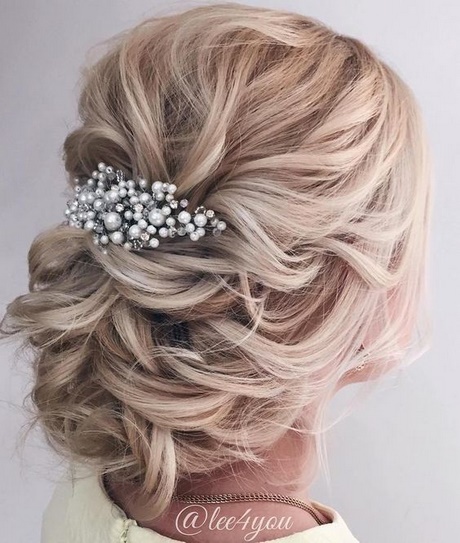 Schöne frisuren hochzeit