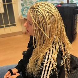 Dreads halber kopf