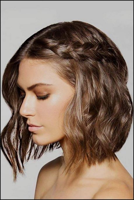 Frisuren kurze lockige haare