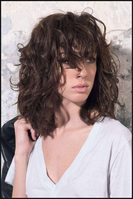 Frisuren männer locken kurz