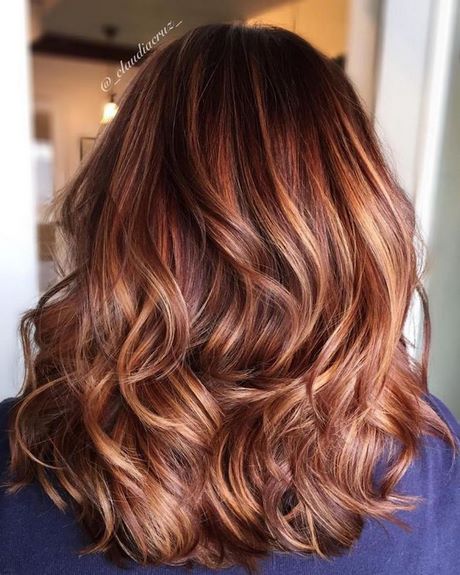 Haarfarben für lockige haare