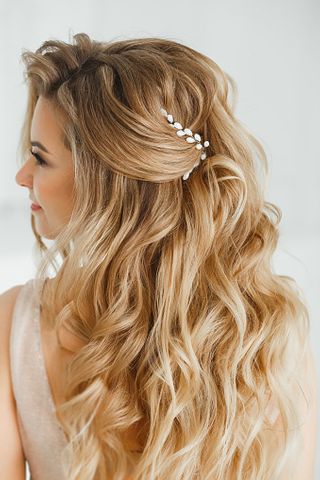 Brautfrisuren offen mit diadem