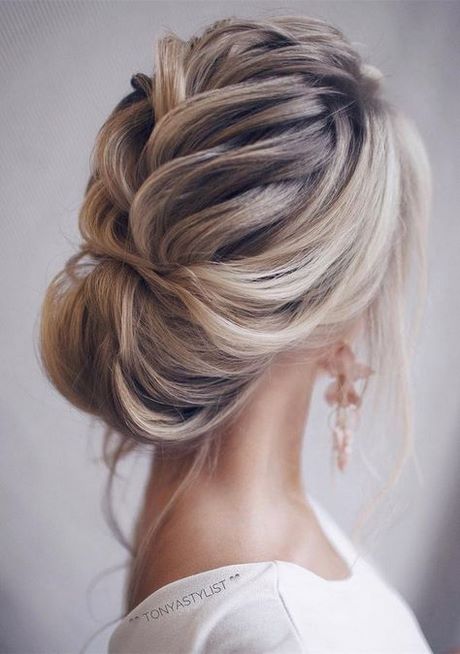 Frisuren hochzeitsgast mittellang