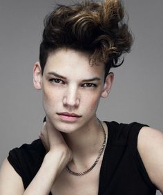 Modische frisuren damen 2017