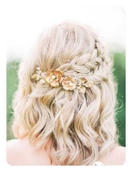 Frisuren hochzeit 2020