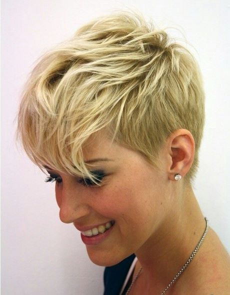 Kurzhaarfrisuren pixie cut 2020