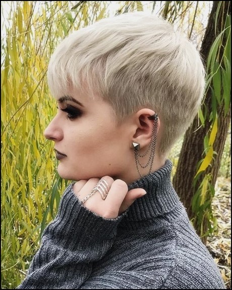 150 Kurzhaarfrisuren Ab 50ideen In 2021 Kurzhaarfrisuren