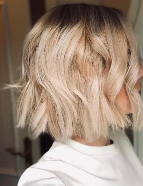 Balayage bob mit pony