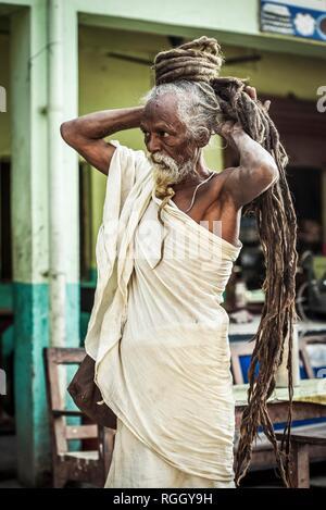 Frisur dreadlocks