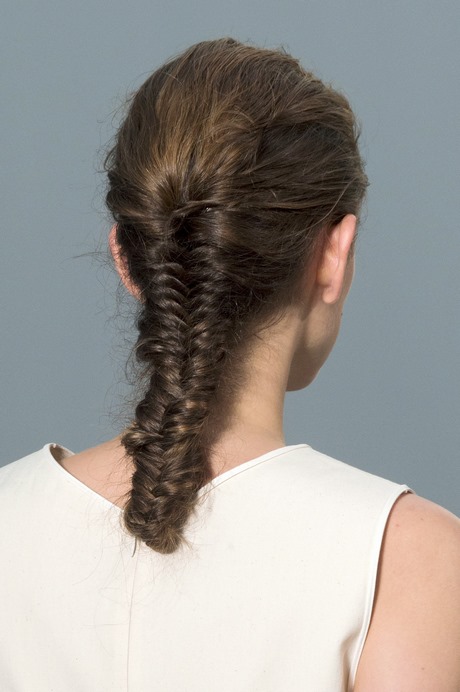 Hübsche frisuren lange haare