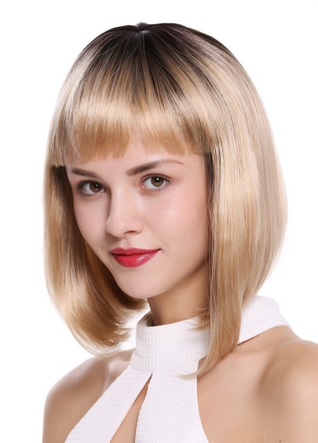 Long bob blond mit pony