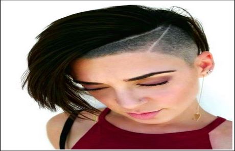 Sidecut frauen mittellange haare